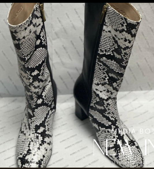 Bota  cascabel negro